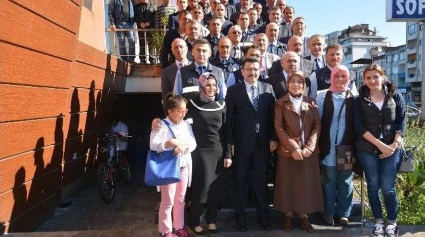 Genç Zabıtalarla Kahvaltıda Bir Araya Geldi