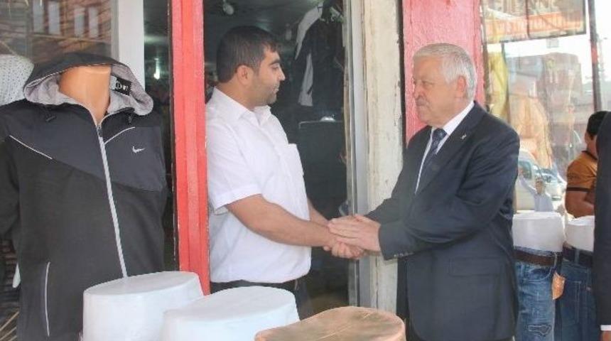 Ak Parti Milletvekil Adayı Uzer Esnafı Ziyaret Etti