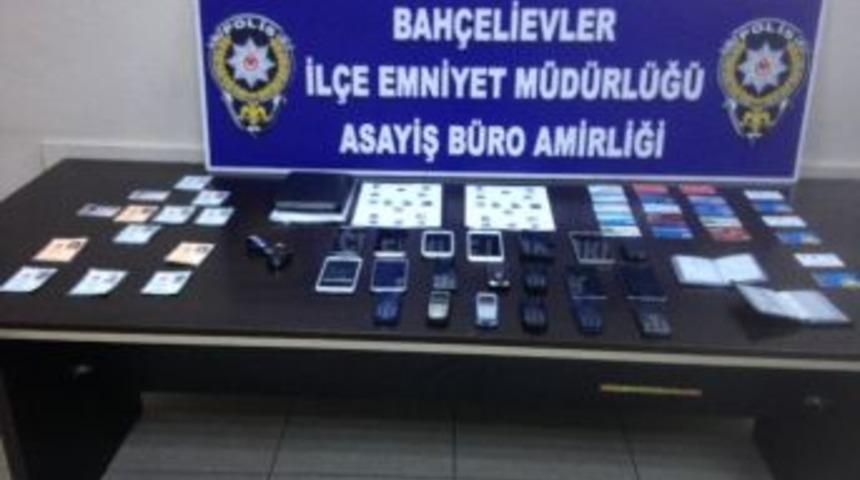 Telefon Dolandırıcılığı Yapan Şebeke &Ccedil;&ouml;keltildi