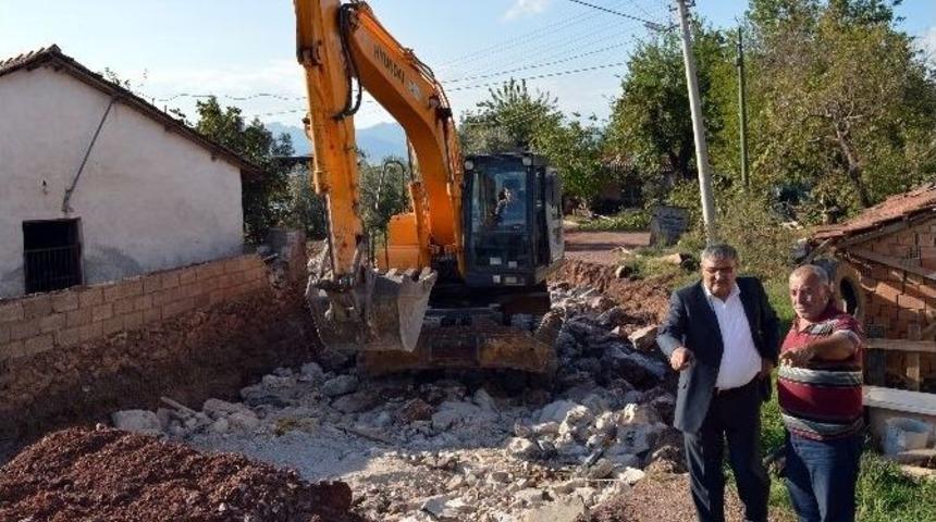 D&ouml;şemealtı Grup Yolları Asfaltlandı