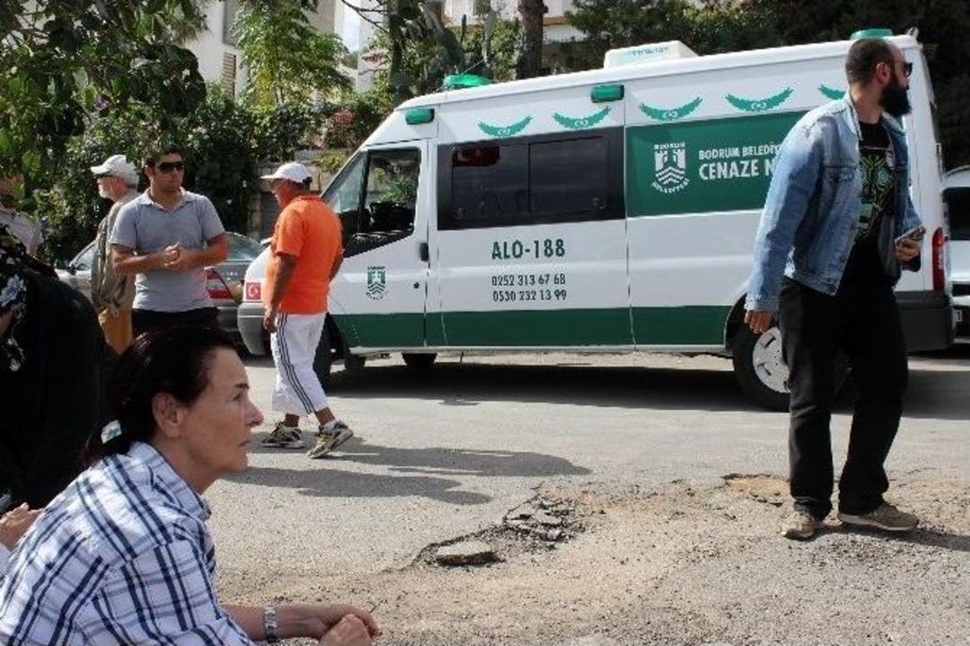 Memduh &Uuml;n Bodrum&rsquo;da Toprağa Verildi