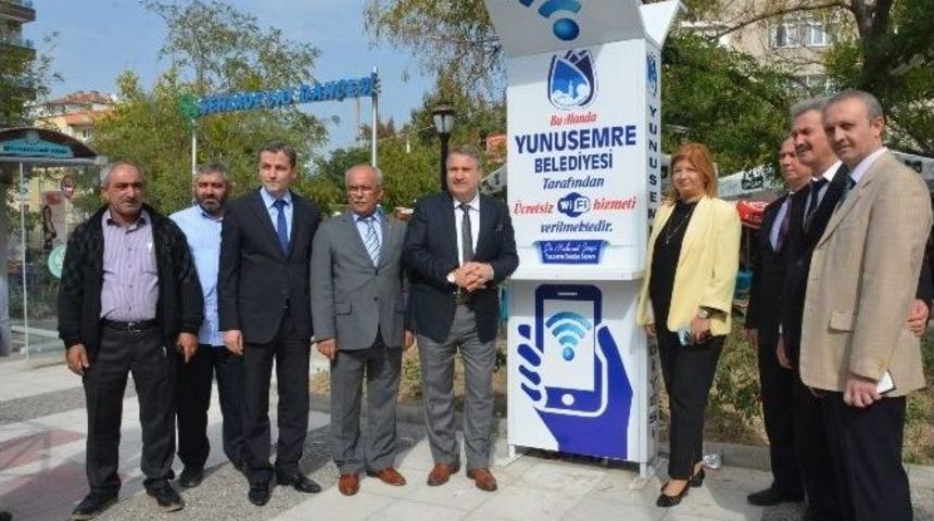 Yunusemre Belediyesi&rsquo;nden 7 Noktada &Uuml;cretsiz Wifi Hizmeti