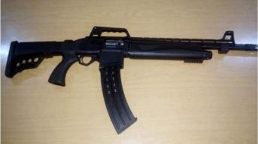 İnternetten Aldığı Silahı Denerken Jandarmaya Yakalandı