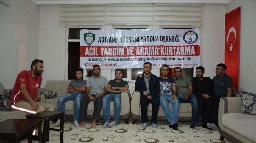 İhh&rsquo;dan, Acil Yardım Ekibi