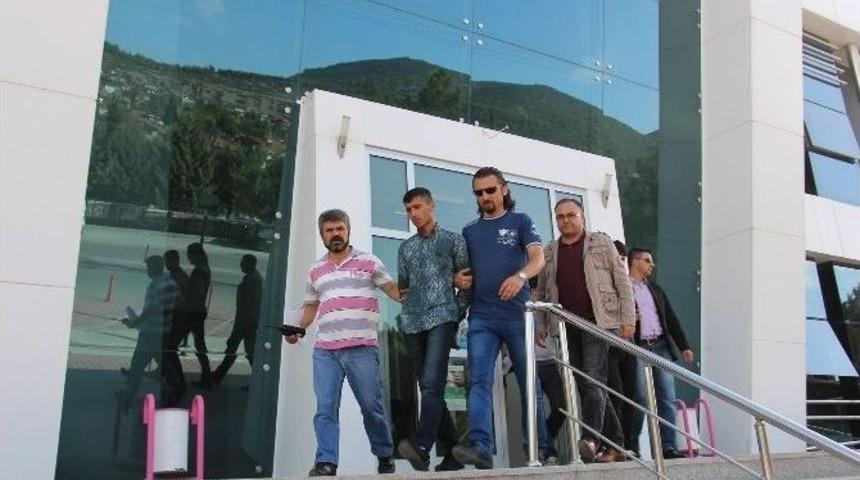 Uyuşturucu Tacirleri Tutuklandı