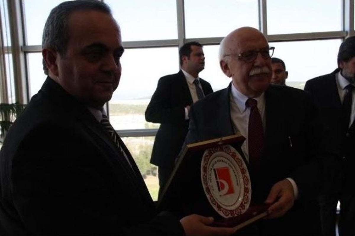 Bakan Nabi Avcı Baba Ocağında