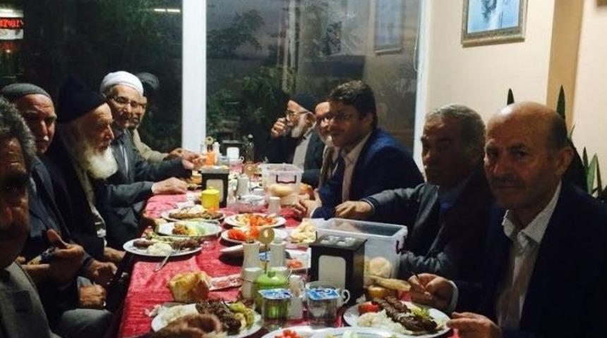 Emekli Din G&ouml;revlileri Yemekte Buluştu