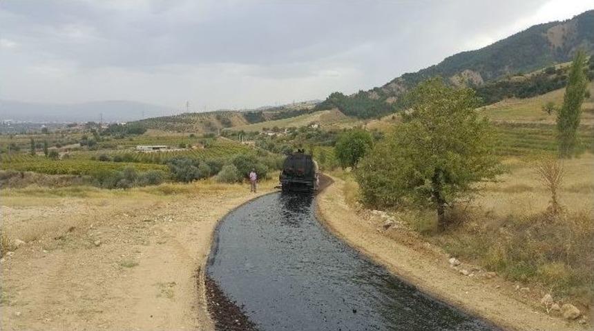 Alaşehir&rsquo;de Asfalt &Ccedil;alışmaları S&uuml;r&uuml;yor