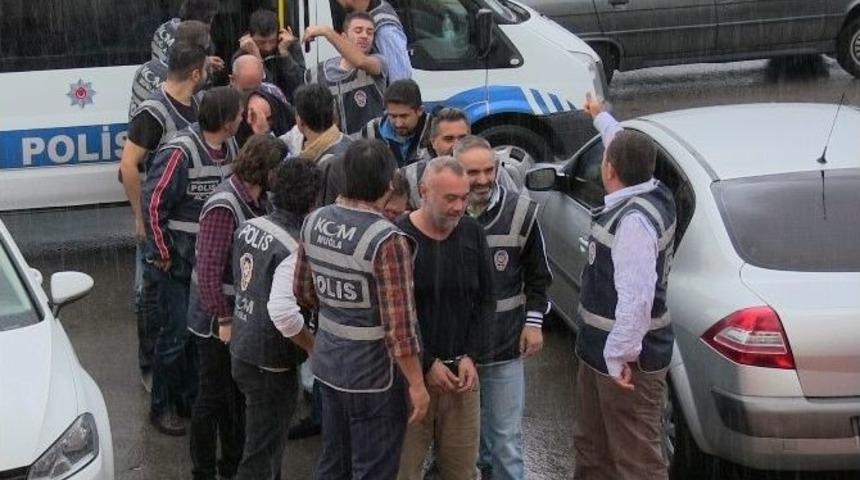 G&ouml;&ccedil;men Ka&ccedil;ak&ccedil;ılığına 15 G&ouml;zaltı