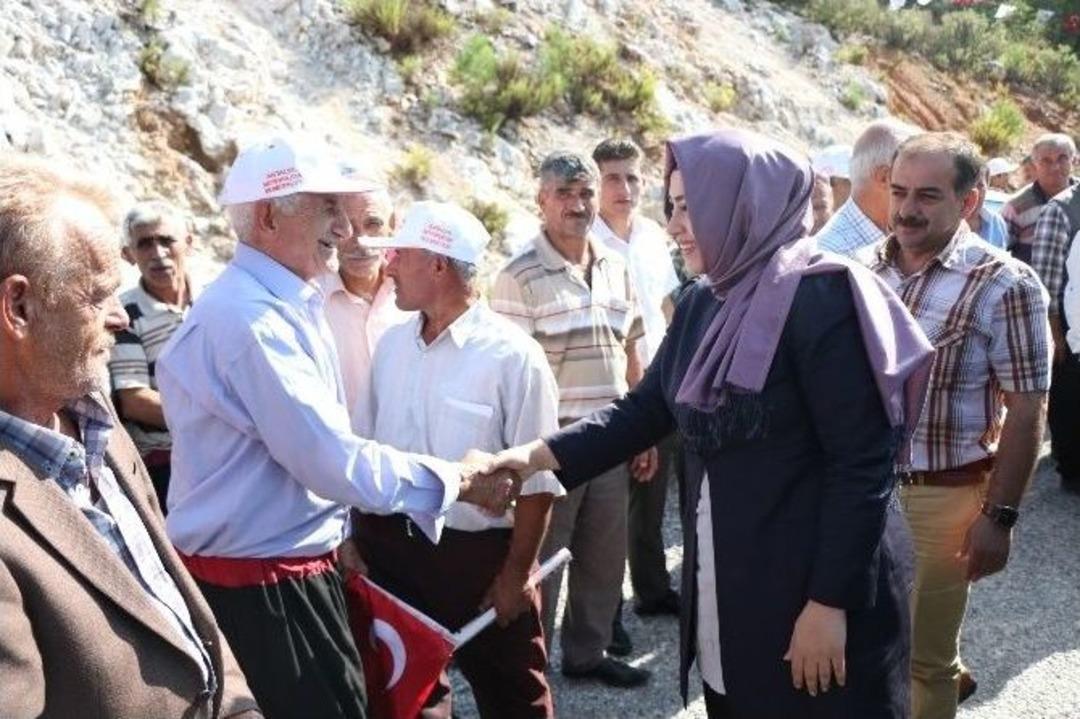 Ak Partili Sena Nur &Ccedil;elik: