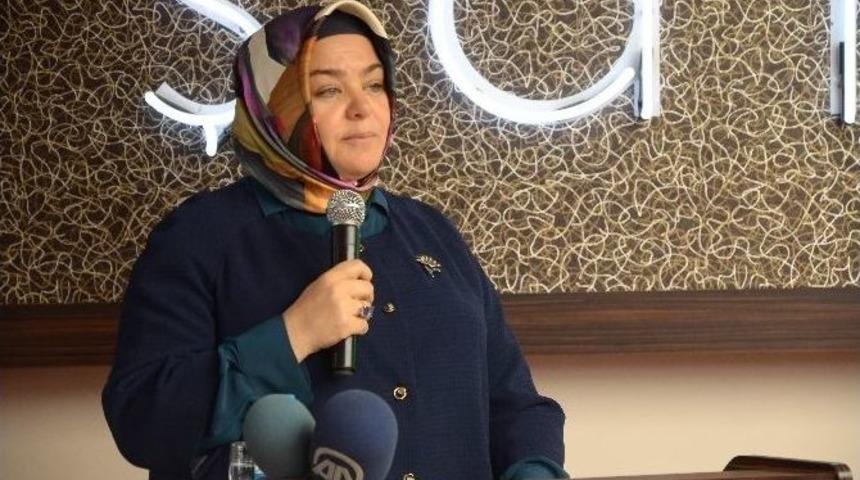 Bakan G&uuml;rcan, Kadın Girişimcilerle Buluştu