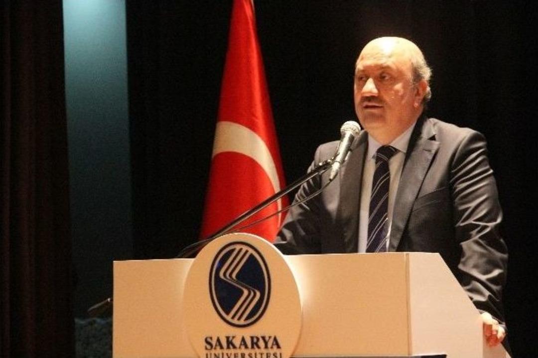 Uluslararası İslam Ekonomisi Kongresi Başladı