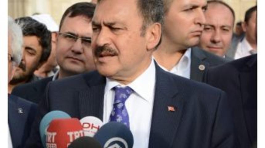 Bakan Eroğlu&rsquo;ndan Kıbrıs Rum Kesimine G&ouml;nderme