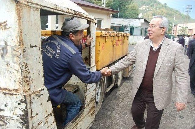 Çakan Madencilerle Gelik’te Buluştu