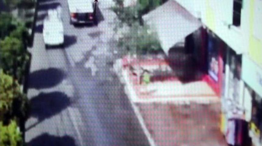 Mersin&rsquo;deki Yangına El Yapımı Patlayıcı Neden Olmuş