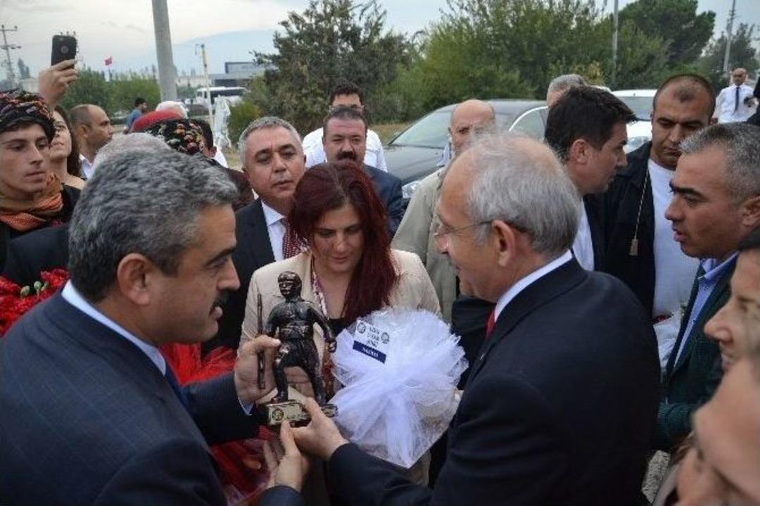 Chp Lideri Kılı&ccedil;daroğlu, &ldquo;herşeyimi Mustafa Kemal Atat&uuml;rk&rsquo;e Bor&ccedil;luyum&rdquo;