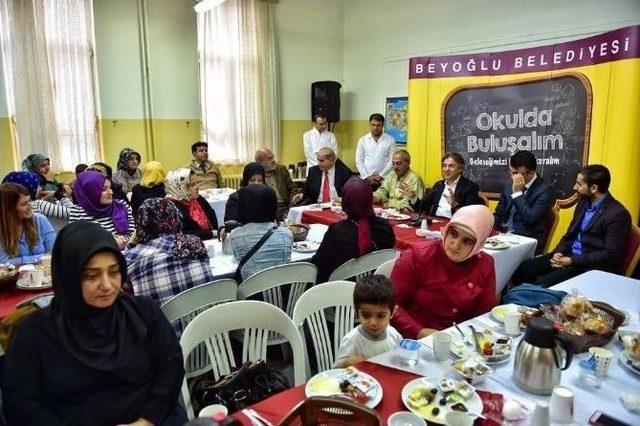 Başkan Demircan, Firuzağa İlköğretim Okulu Öğrencileriyle Buluştu