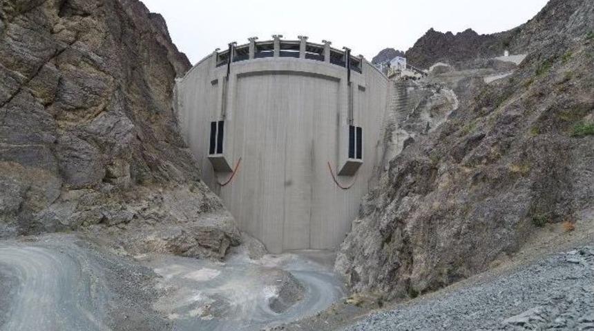 Artvin Barajı Ve Hes Projesi&rsquo;nde Su Tutulmaya Başlandı