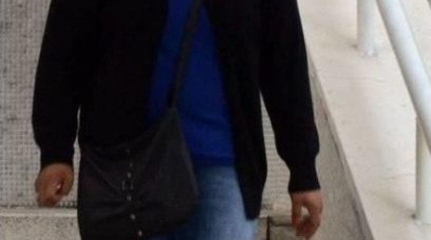 Aldatılıp İntikam Aldılar, Adliye &Ouml;n&uuml;nde &rsquo;zafer Pozu&rsquo; Verdiler