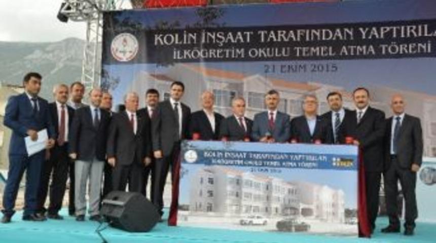 Y&uuml;zbaşı Tevfik Bey İlk&ouml;ğretim Okulu Temeli T&ouml;renle Atıldı