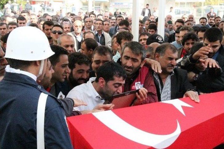 Şehit Polis Son Yolculuğuna Uğurlandı G5