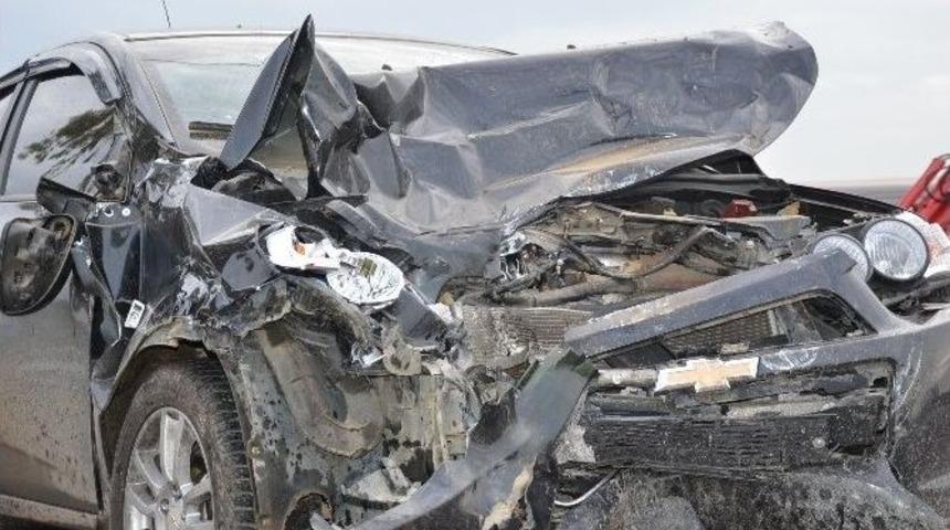 Nazilli&rsquo;de Feci Kaza: 5 Yaralı