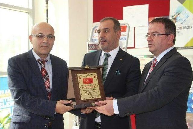 Elazığ’da ‘yerel Gazetemi Okuyorum Projesi’ Başladı