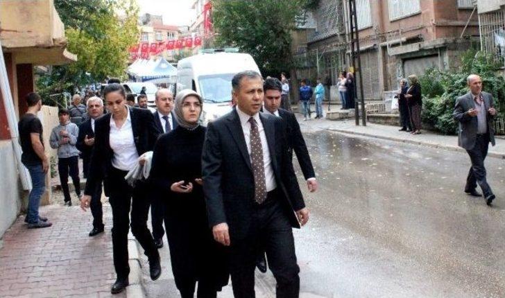 Şehit Astsubay Son Kez Baba Ocağında G3