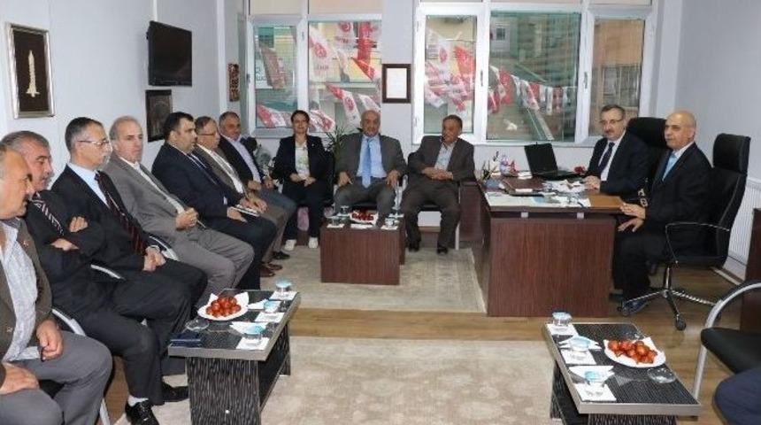 Demirci&rsquo;de Projeler G&ouml;r&uuml;ş&uuml;ld&uuml;