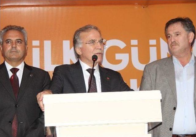 Ak Partili Şahin Mahalle Yürüyüşlerinde