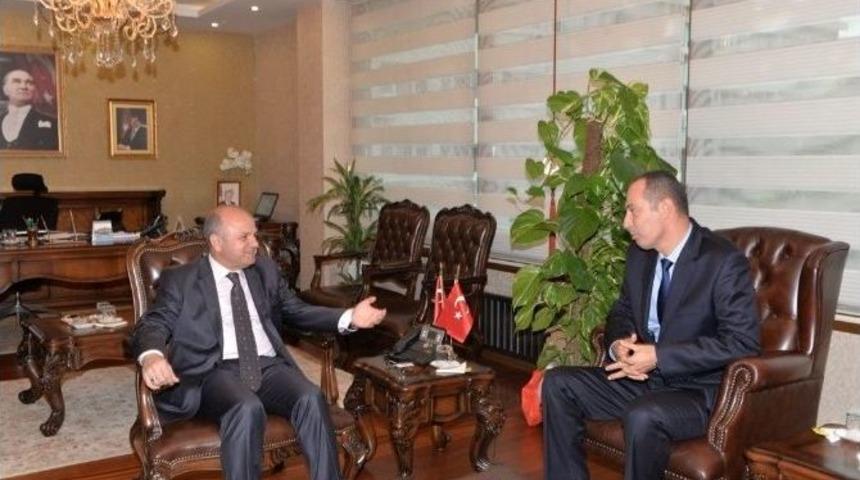 Vali &Ccedil;akacak, Basın İlan Kurumu Genel M&uuml;d&uuml;r Yardımcısı El&ccedil;in&rsquo;i Kabul Etti