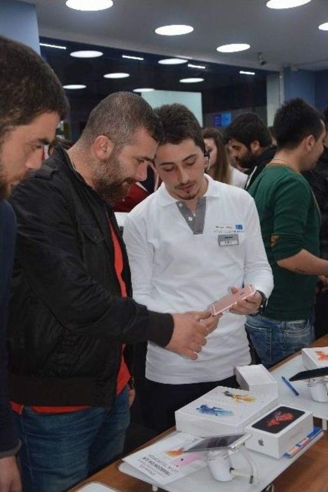 İphone 6s’e Trabzon’da Aşureli Lansman