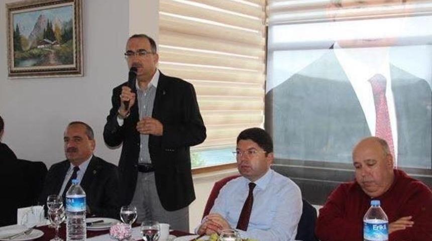 Ak Parti Milletvekili Adayı Ahmet Bensiz Ziyaretlerini S&uuml;rd&uuml;r&uuml;yor