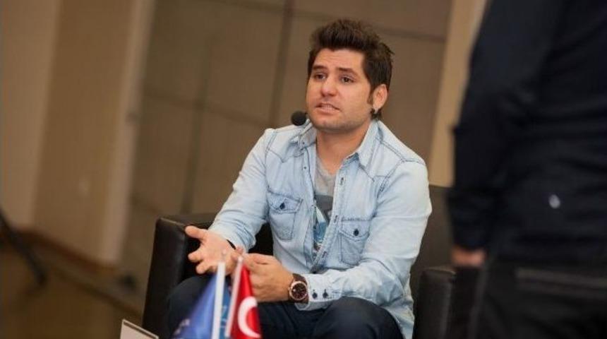 Ceyhun Fersoy: "fenerbah&ccedil;e Beni Transfer Etmeyince Futbola K&uuml;st&uuml;m"