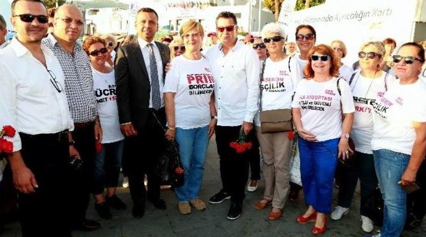 Başkan Kocadon, Bodrumdaki Chp&rsquo;li Kadınları Tebrik Etti