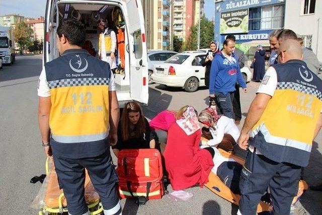 İl Sağlık Müdürlüğü 112 Komuta Kontrol Merkezi Ve İl Ambulans Servisi Başhekimliğinde Gerçeği Aratmayan Yangın Ve Bina Tahliye Tatbitakı