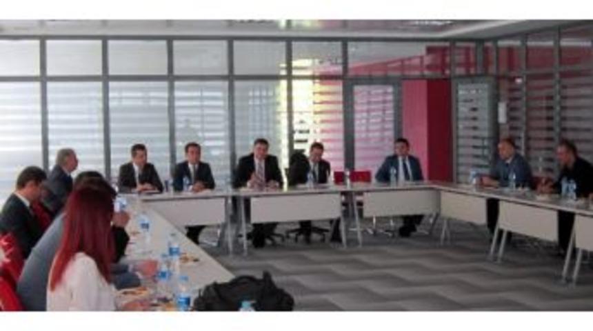 Uşak&rsquo;ta Ab Uyum, Danışma Ve Y&ouml;nlendirme Kurulu Toplantısı Yapıldı