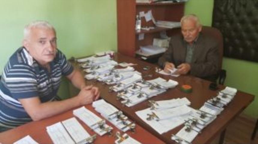 Alaplı&rsquo;da Se&ccedil;men Bilgi Kağıtları Elde Kaldı