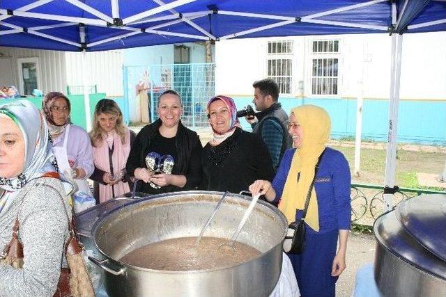 Namık Kemal İlkokulu’ndan Aşure Günü Etkinliği