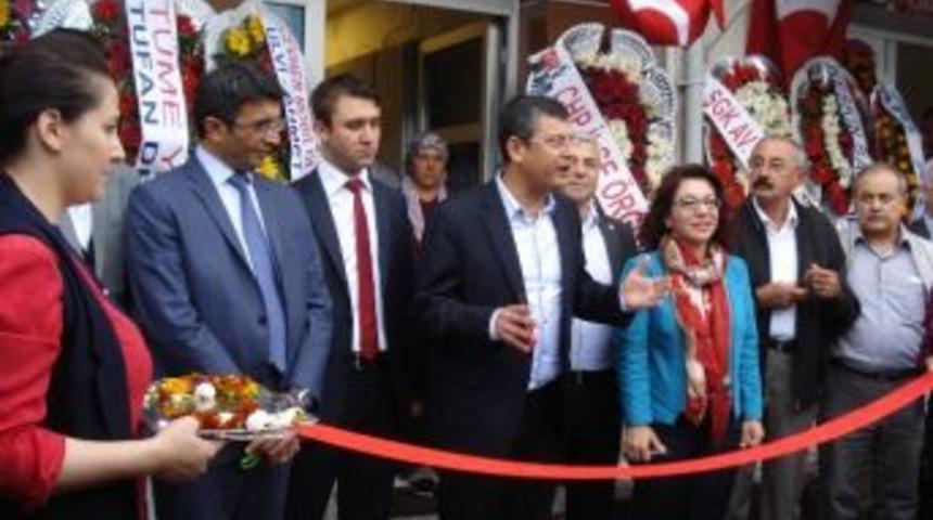 Chp’li Özgür Özel’den Adalet Vurgusu