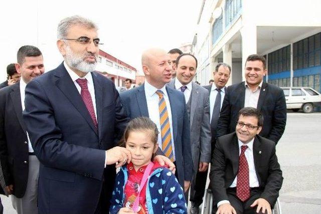 Taner Yıldız Ve Beraberindekiler Argıncık Toptancılar Sitesi’ni Gezdi