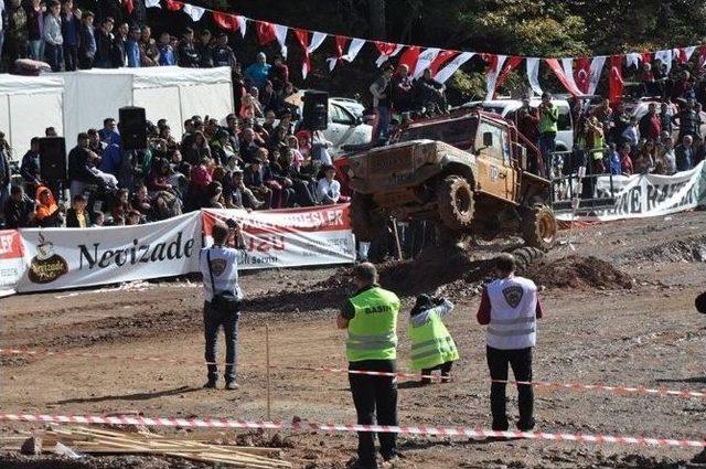 Kars Rüzgarı Artvin’de Esti