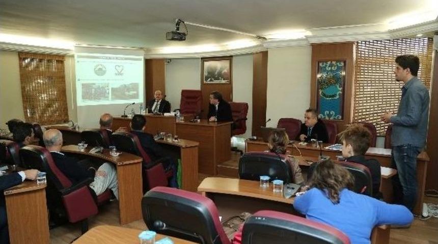 İlkadım&rsquo;dan Filistin&rsquo;e Geri D&ouml;n&uuml;ş&uuml;m Konferansı