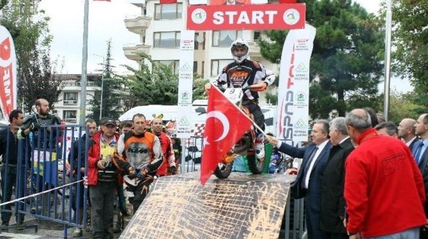 Doğu Avrupa Ekstrem Ve T&uuml;rkiye Enduro Şampiyonası Seremoni Startı Verildi