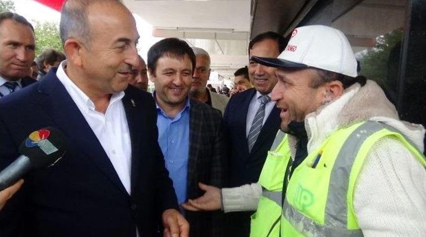 Ak Parti Genel Başkan Yardımcısı Mevl&uuml;t &Ccedil;avuşoğlu: