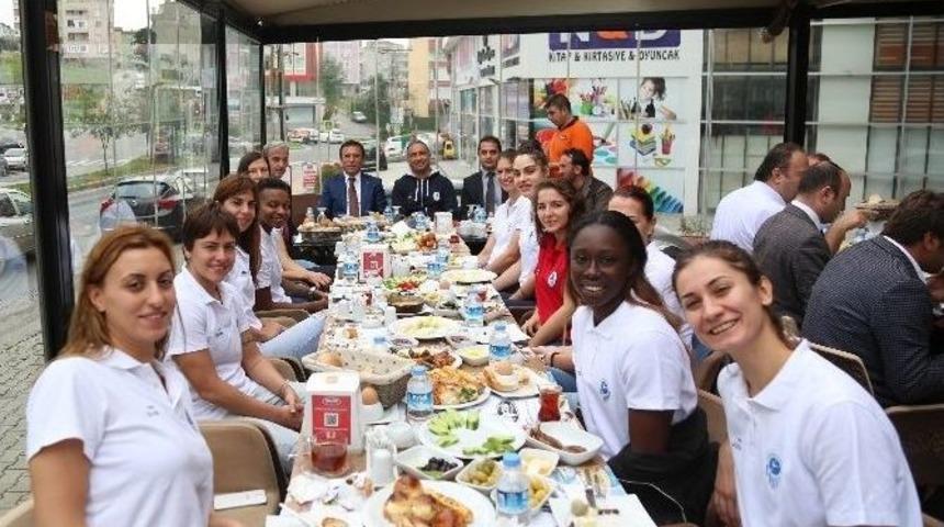 Hatay Ma&ccedil;ı &Ouml;ncesi Moral Buldular