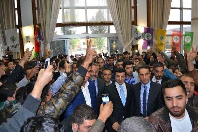 Hdp Eş Genel Başkanı Demirtaş, Muş’ta