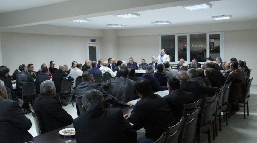 Hanaklılar Başkan Kadıoğlu&rsquo;nu &Ccedil;ayda Ağırladı