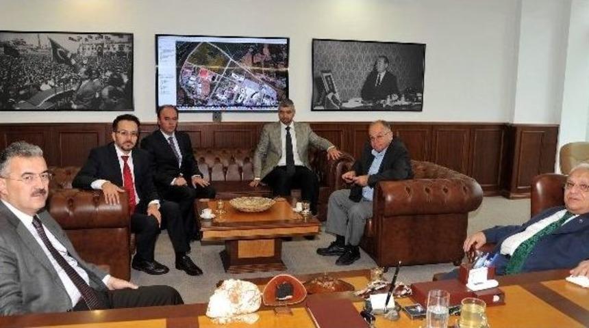 Eski Bakan Ko&ccedil; Ve Vali Ayyıldız&rsquo;dan Rekt&ouml;r Bircan&rsquo;a Ziyaret