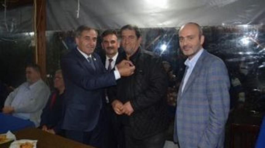 Bursa&rsquo;da 50 Kişi Mhp&rsquo;den Ak Parti&rsquo;ye Ge&ccedil;ti